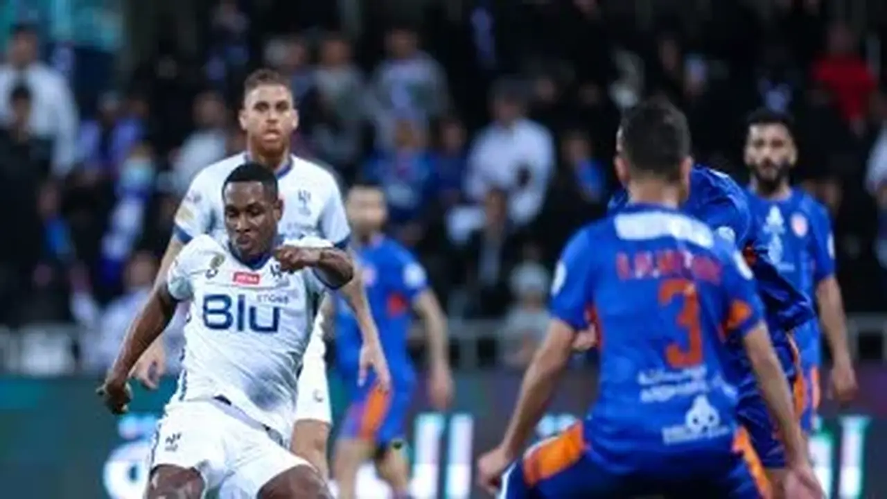 الفيحاء يواجه الهلال.. بنزيما يقود تشكيل الزعيم في الجولة الثانية من الدوري السعودي