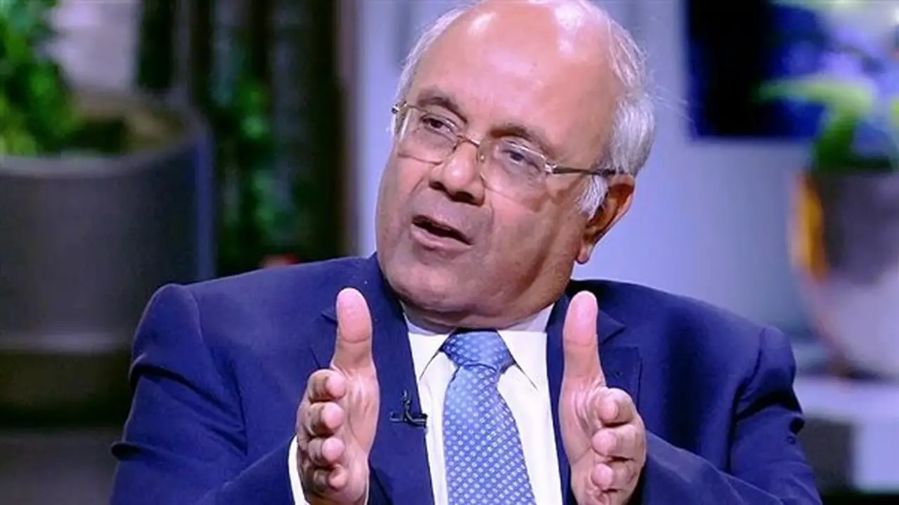 الفيومي: تحويل البورصة إلى شركة مساهمة يعزز تنافسية سوق المال المصري