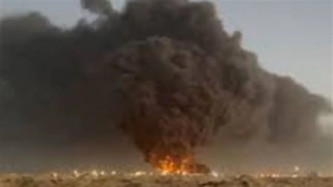القوات اليمنية: الحوثيون يستهدفون ميناء المخا بصواريخ باليستية