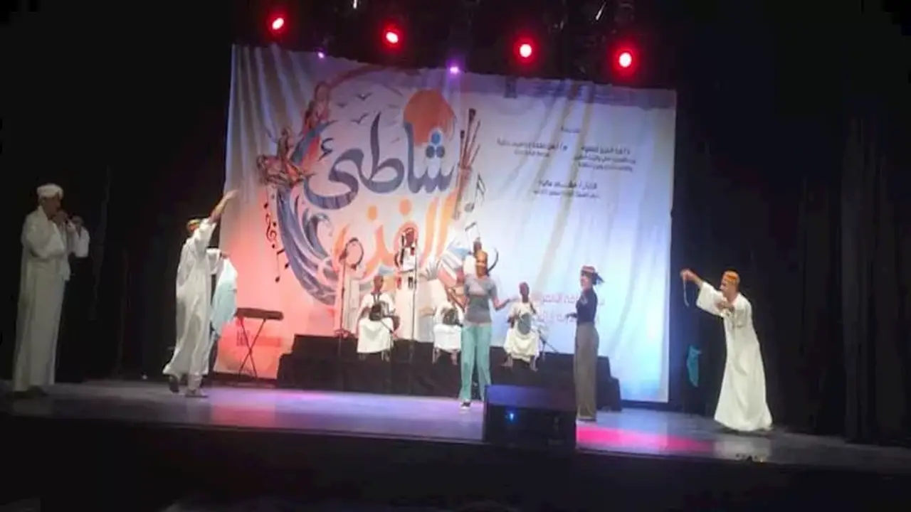 صور من حفل فرقتي أسوان وكفر الشيخ في برنامج “شاطئ الفن” بالإسكندرية