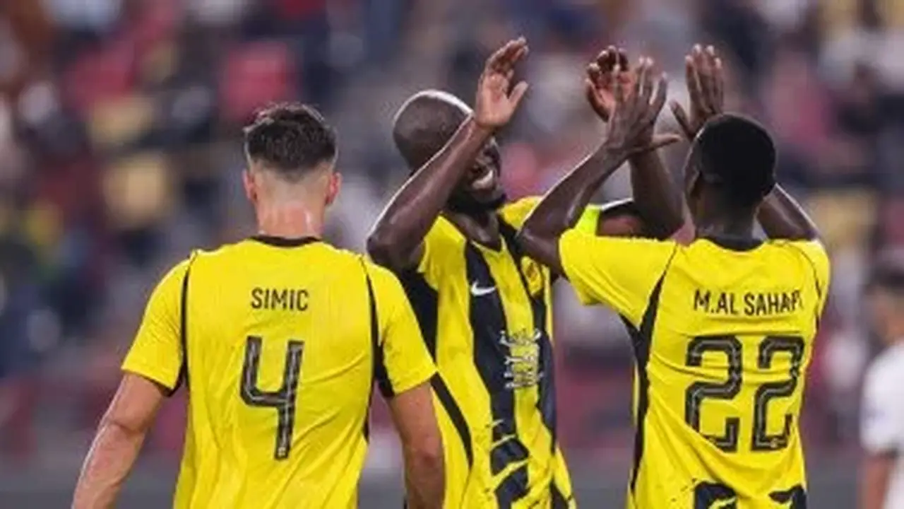 الاتحاد السعودي يتأهل إلى دوري أبطال آسيا للنخبة بفوز كبير على الجزيرة