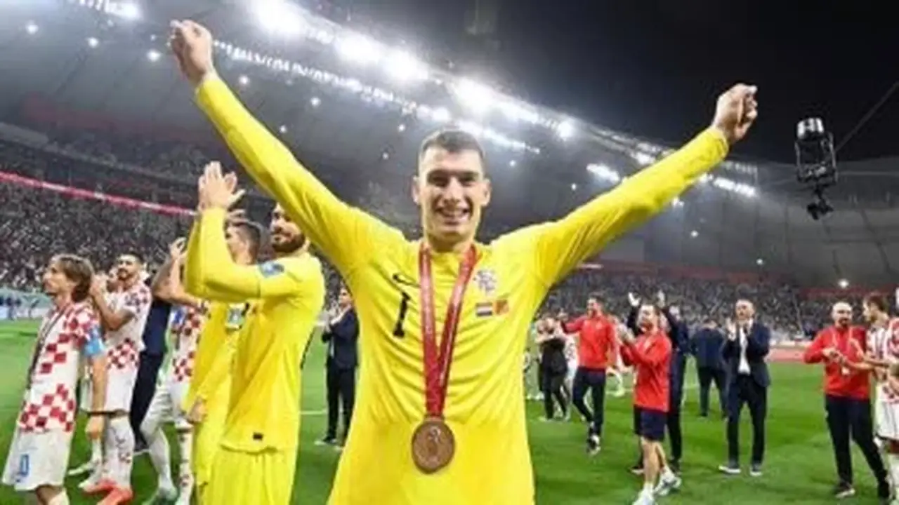 برشلونة يتفق مبدئيًا مع دومينيك ليفاكوفيتش حارس فناربخشة