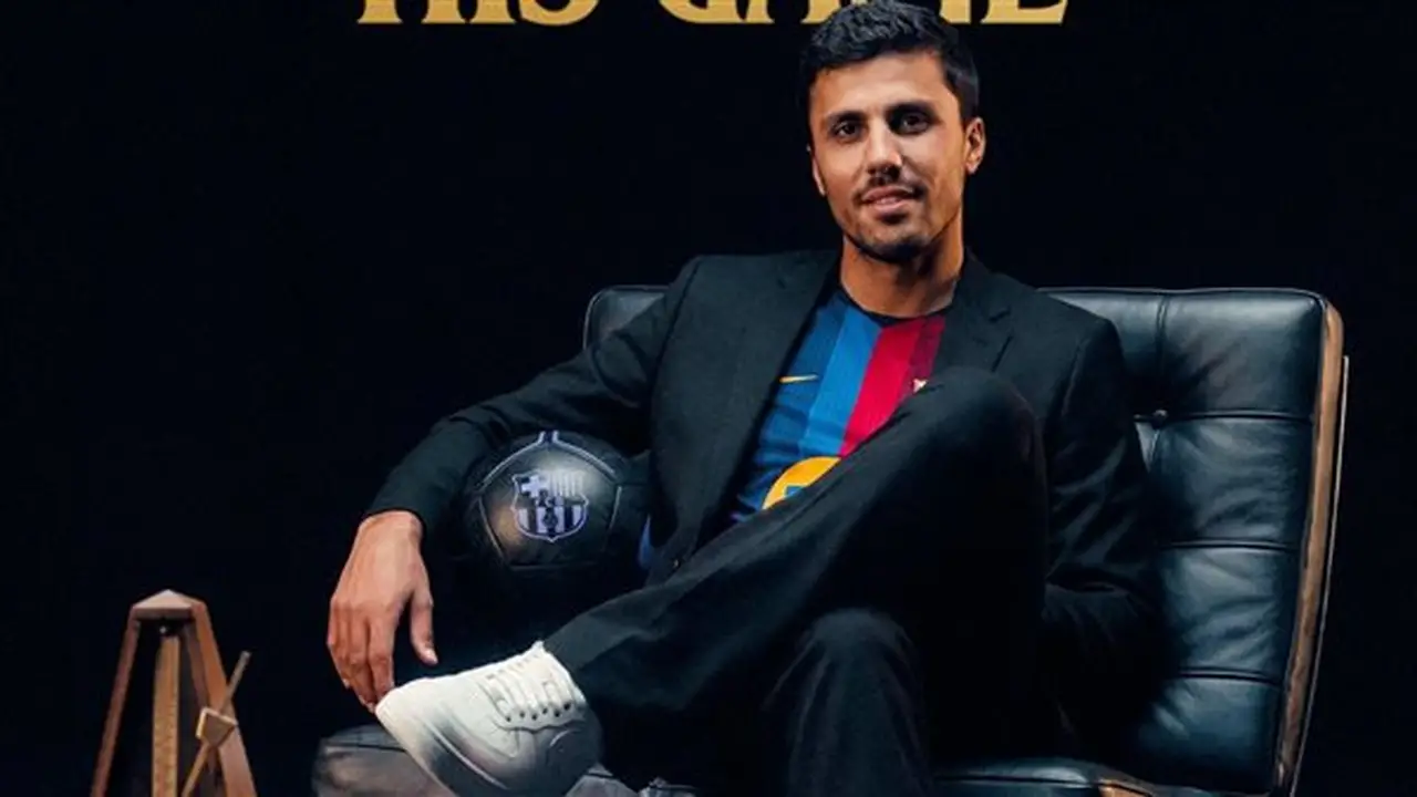 برشلونة ينشر فيديو لرودري أثناء الفحص الطبي بعد انضمامه من مانشستر سيتي