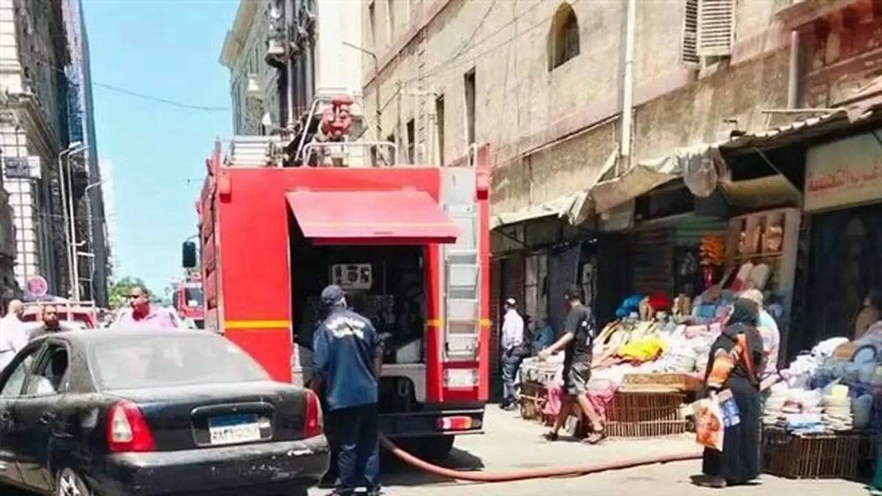 السيطرة على حريق في إدارة غرب التعليمية بالإسكندرية نتيجة ماس كهربائي