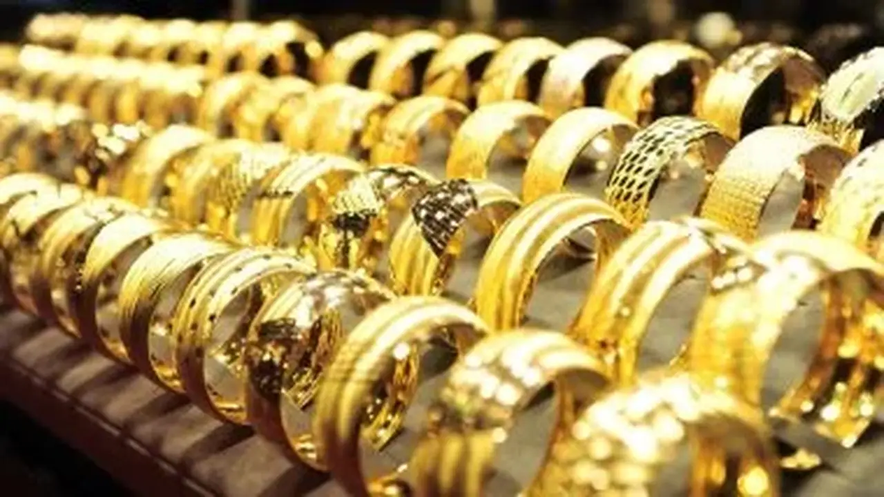 استقرار أسعار الذهب اليوم الجمعة بعد تراجع الأمس.. عيار 21 يسجل 6260 جنيهًا