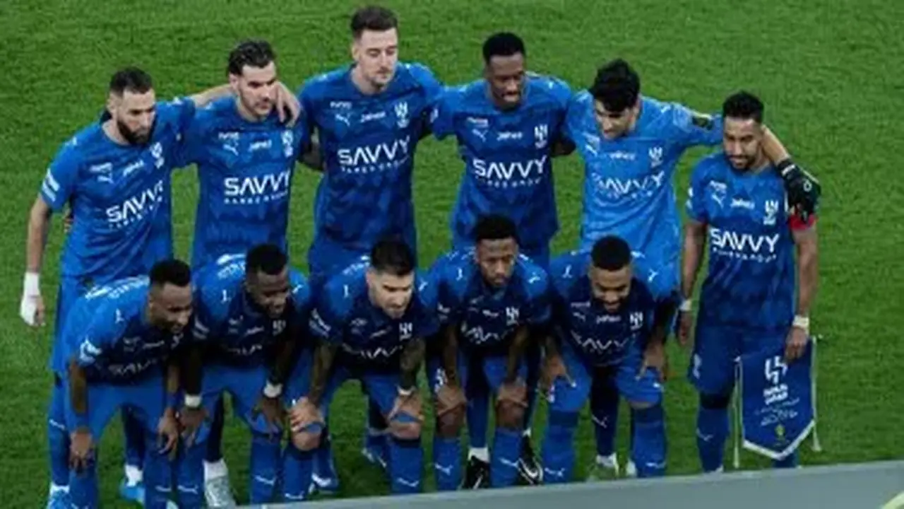 بنزيما يقود الهلال في مواجهة الفيصلي في افتتاح الدوري السعودي