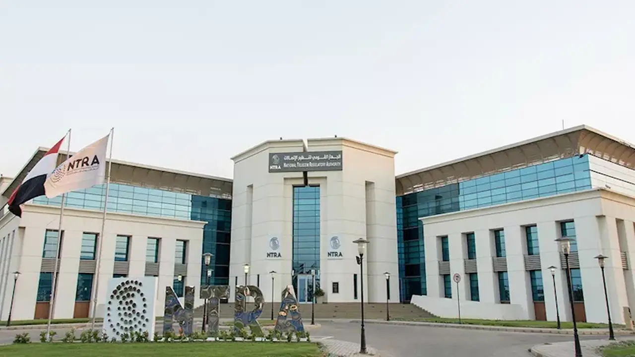 تنظيم الاتصالات يعلن توحيد استمارة عدم الحيازة بين شركات المحمول