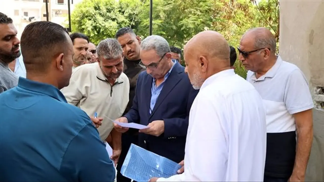 محافظ الإسماعيلية يجري جولة ميدانية لمتابعة الخدمات وحل مشكلات المواطنين