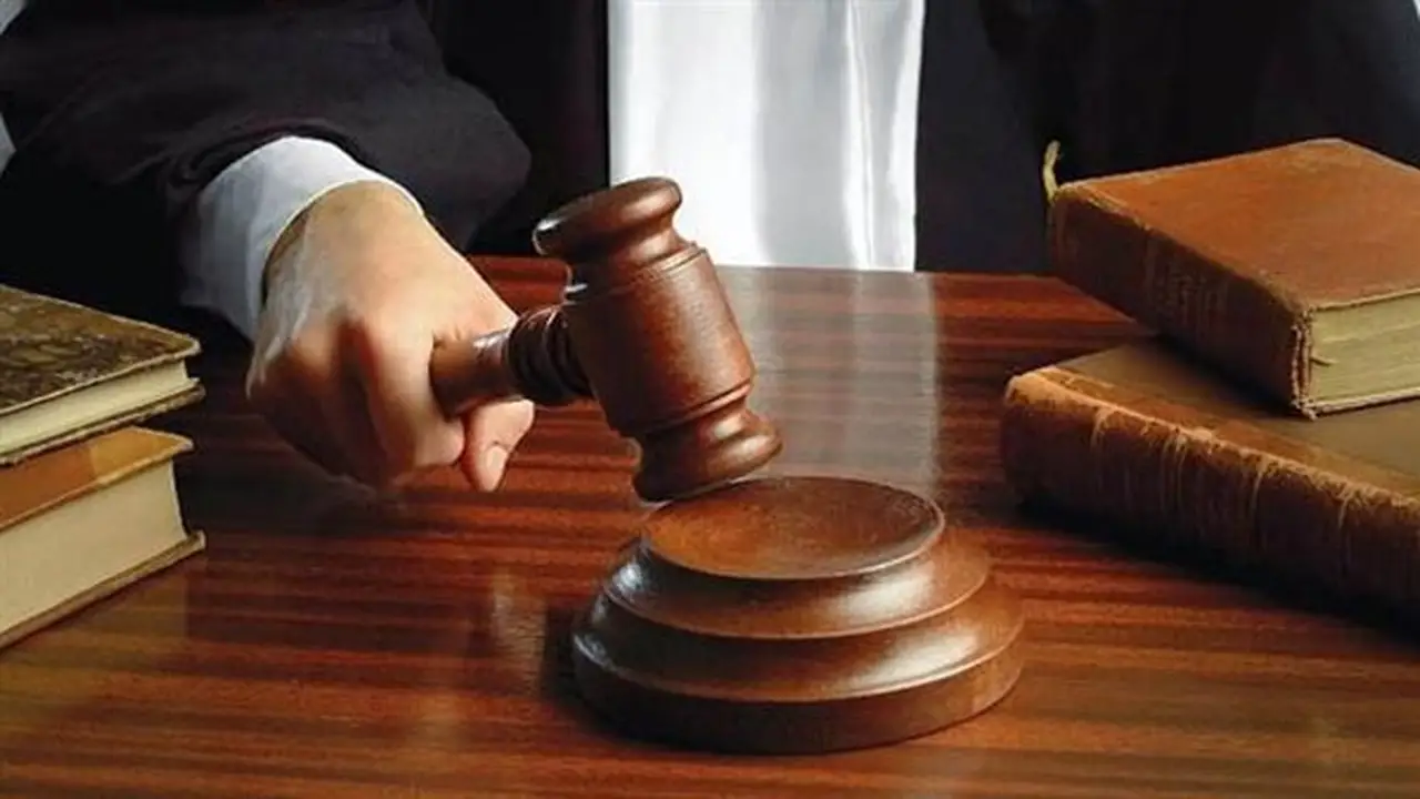 حبس خادمة وشريكين بتهمة سرقة قلادة النيل ومشغولات ذهبية من منزل وزير سابق