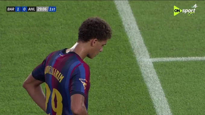 هدف التقدم لبرشلونة في مرمى الأهلي (1)
