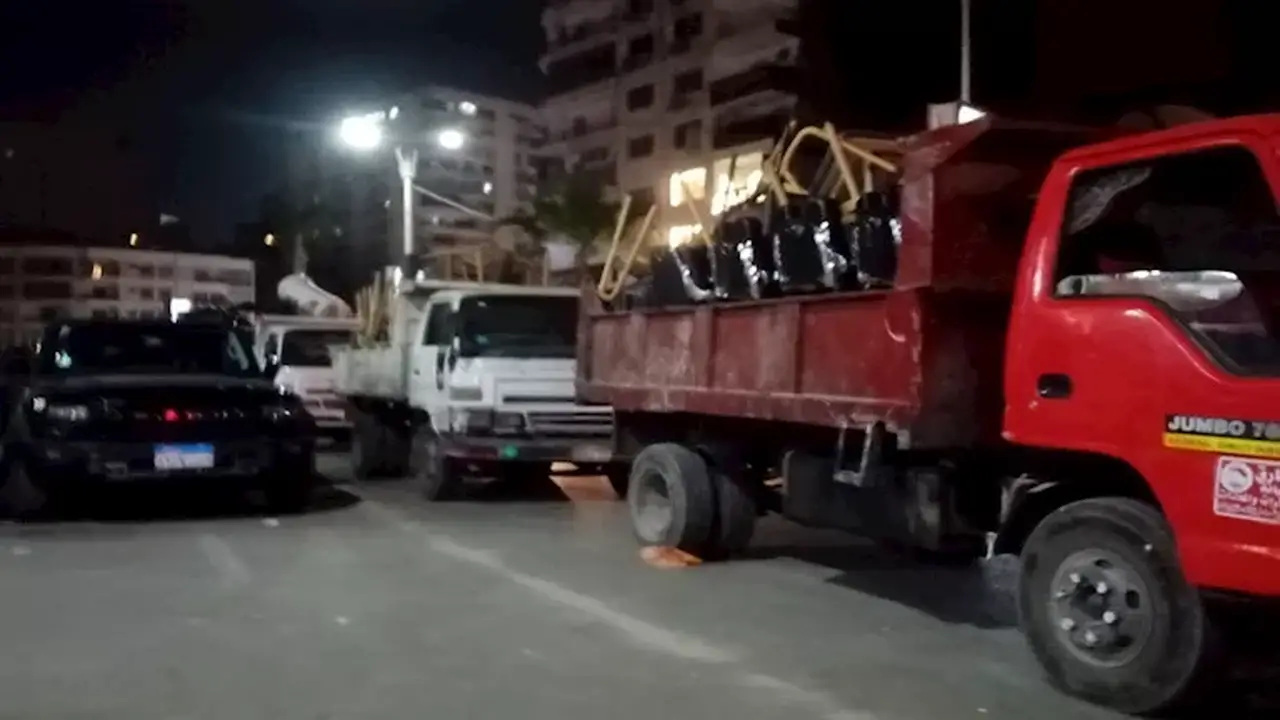 حي العجوزة ينفذ حملة ليلية شاملة لإزالة الإشغالات والمخالفات في المهندسين – صور