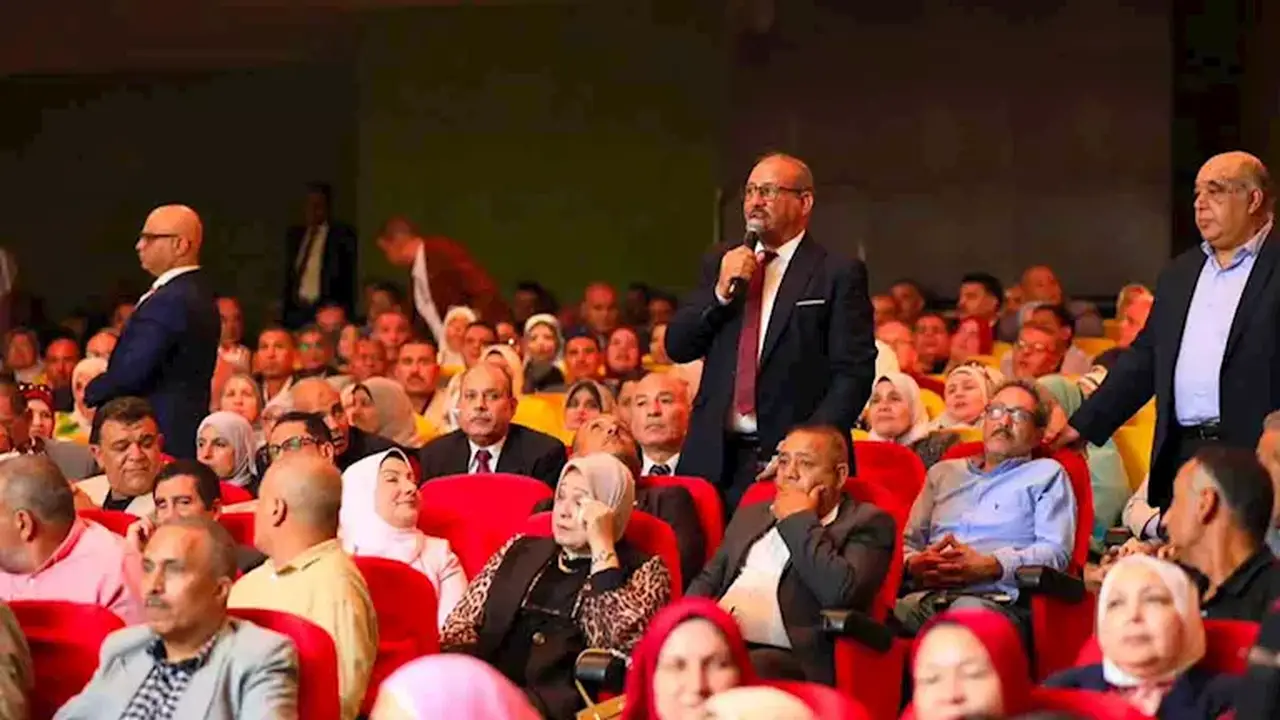 وزير التعليم يوجه رسائل حاسمة لمديري المدارس خلال لقاء موسع