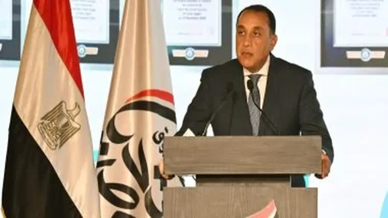 رئيس الوزراء: صندوق تحيا مصر يقدم الدعم للأسر المتضررة من حادث الإسماعيلية