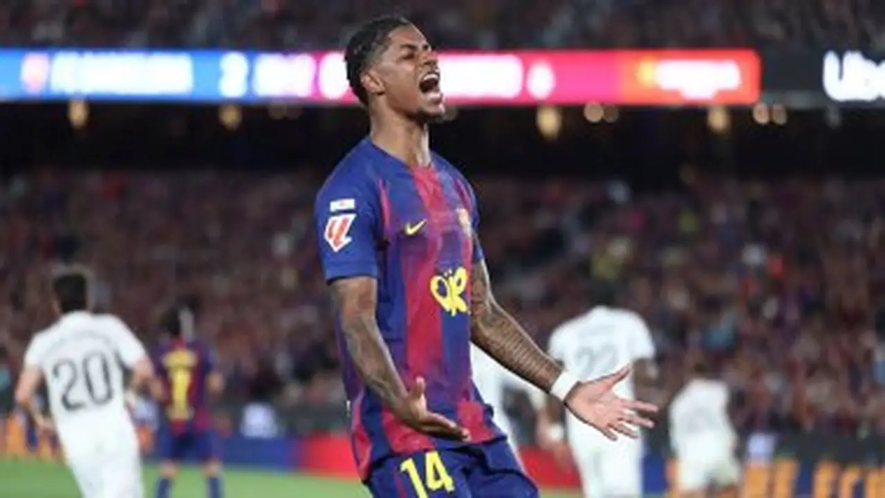 راشفورد يقترب من العودة إلى برشلونة في الموسم الجديد