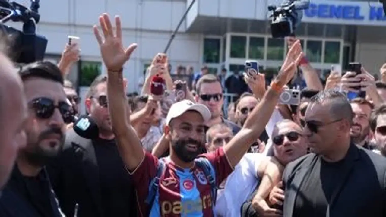 طرابزون سبور يحقق رقماً قياسياً في مبيعات التذاكر بعد ضم محمد صلاح