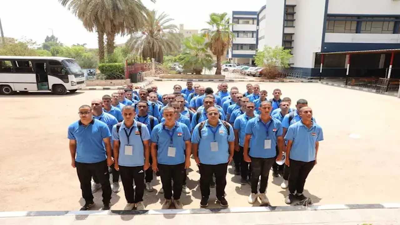 طلاب التربية العسكرية بجامعة الأزهر يتبرعون بالبلازما لدعم المرضى والحالات الحرجة