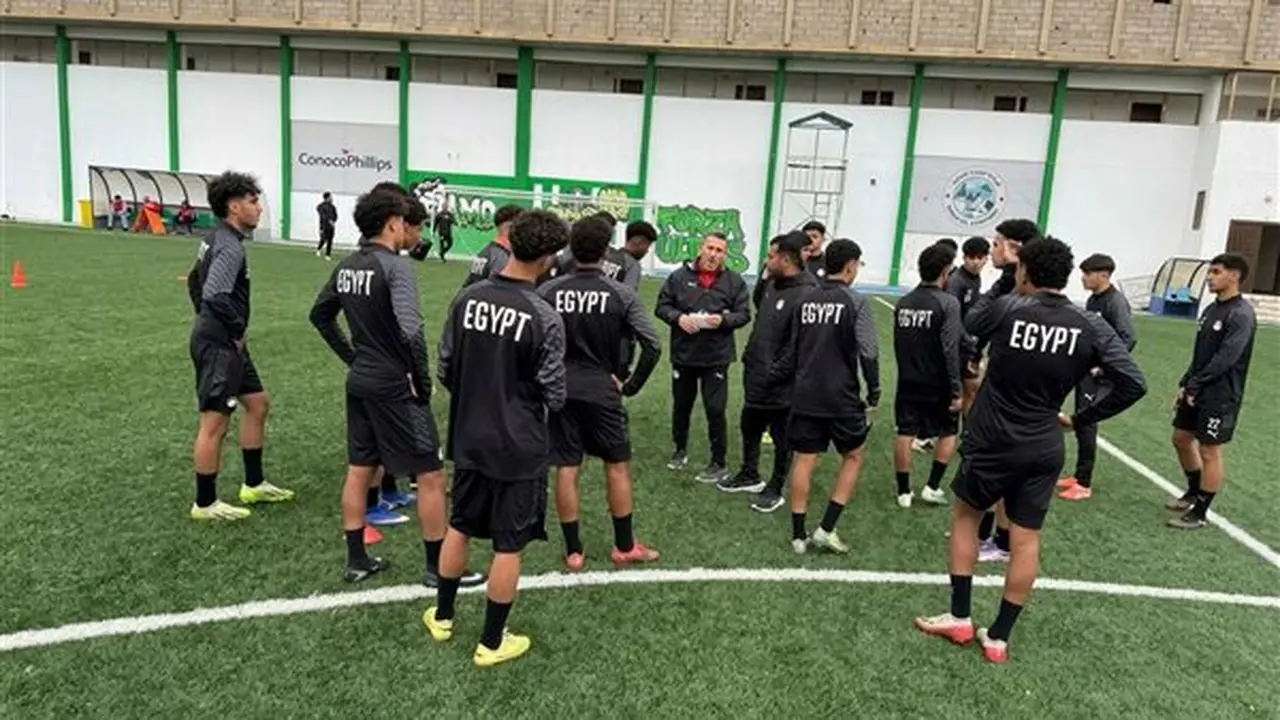 كأس العالم للناشئين 2026: انفراجة في أزمة مدرب المنتخب بعد جلسة اتحاد الكرة