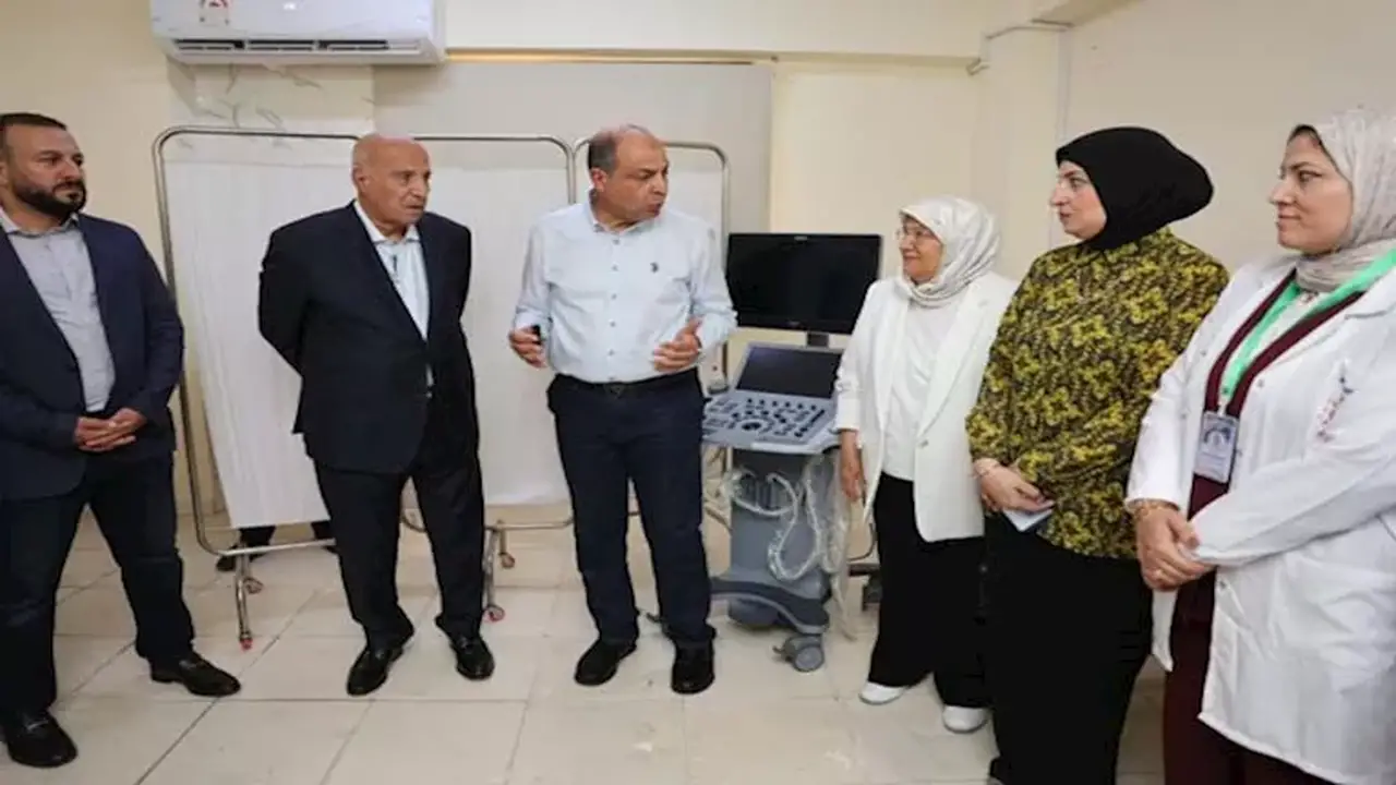 محافظ المنيا يتفقد مركز العناني للكشف المبكر وعلاج الأورام في أبو قرقاص (صور)