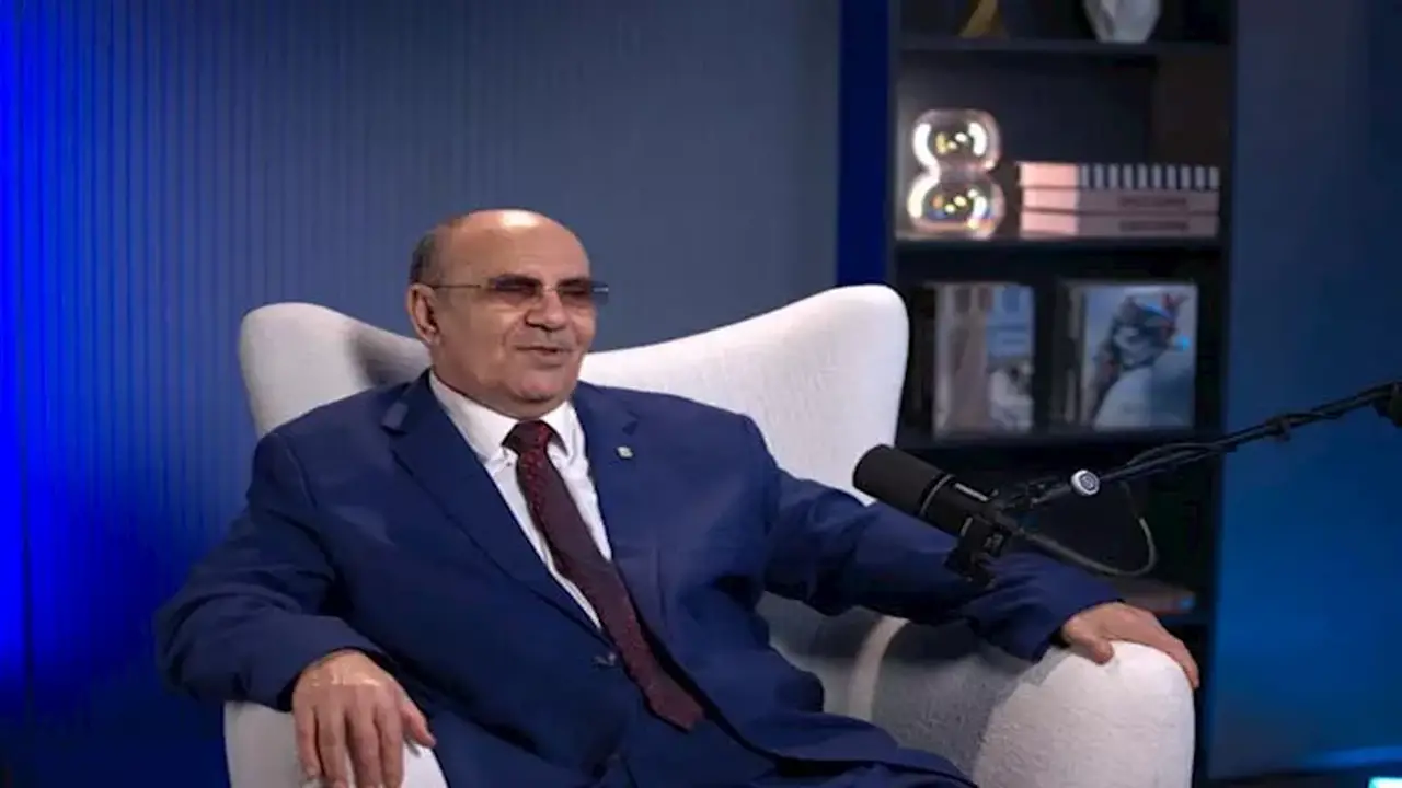 مبروك عطية يوضح حكم التدخين وفق رأي الشيخ شلتوت – فيديو