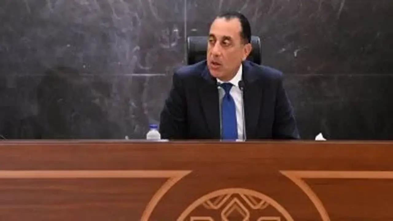 مدبولي يوجه بسرعة صرف التعويضات ومضاعفتها لأسر ضحايا ومصابي حادث الإسماعيلية
