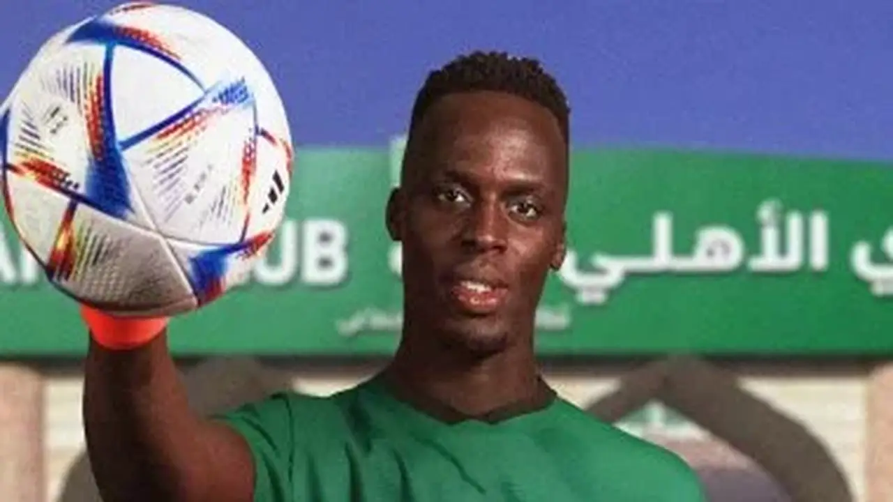 مدرب الأهلي يكشف موقف ميندي من العودة بعد غياب طويل