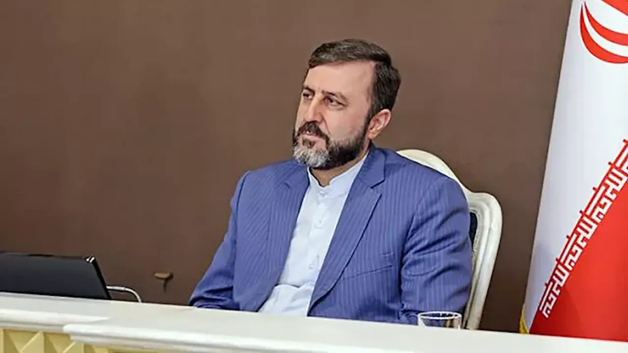 مسؤول إيراني: واشنطن تطلب دعم حلفائها بعد فشلها العسكري