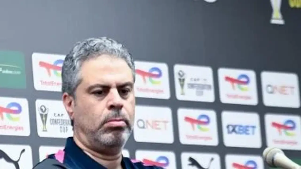 معتمد جمال يسعى لكسر عقدة حمزة الجمل في قمة الزمالك والاتحاد
