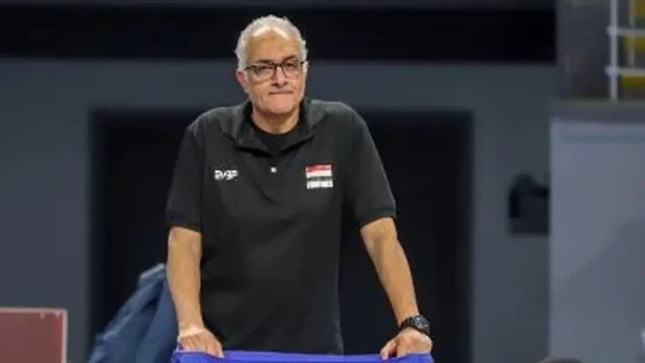 منتخب سيدات الكرة الطائرة يواجه الجزائر ودياً استعداداً لبطولة أفريقيا