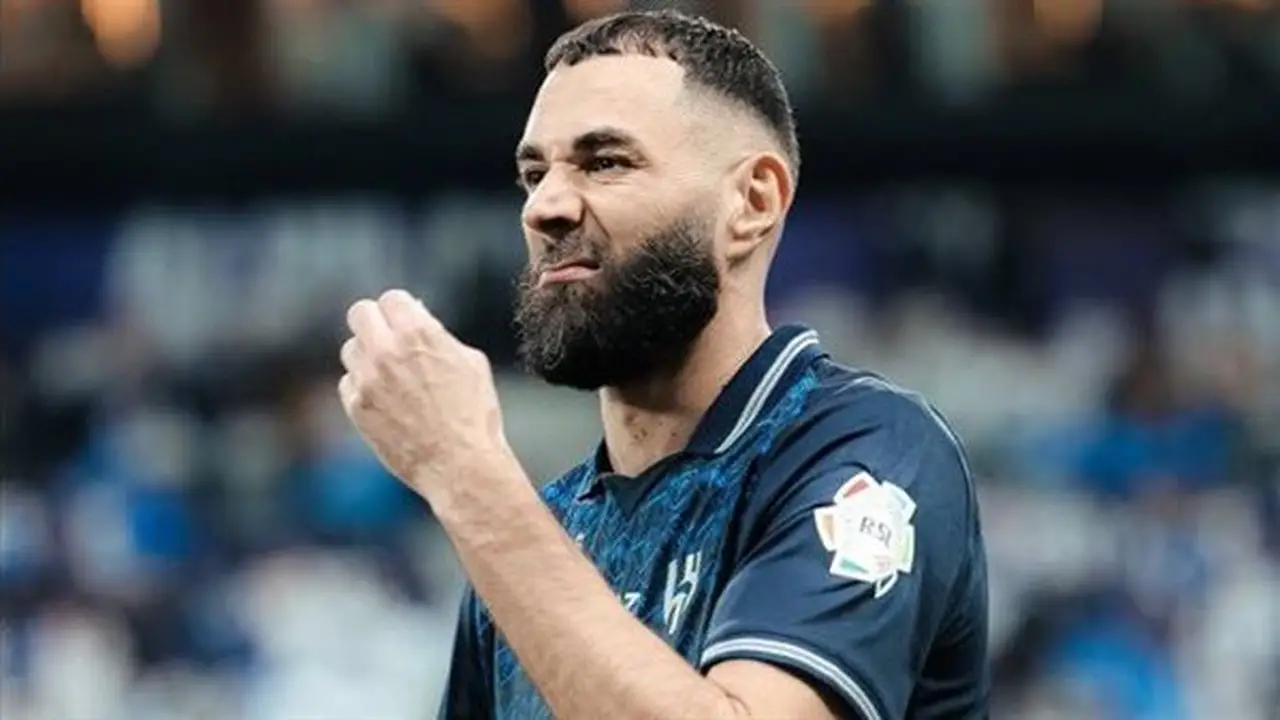 نادي سعودي يسعى لضم بنزيما من الهلال بشرط مثير