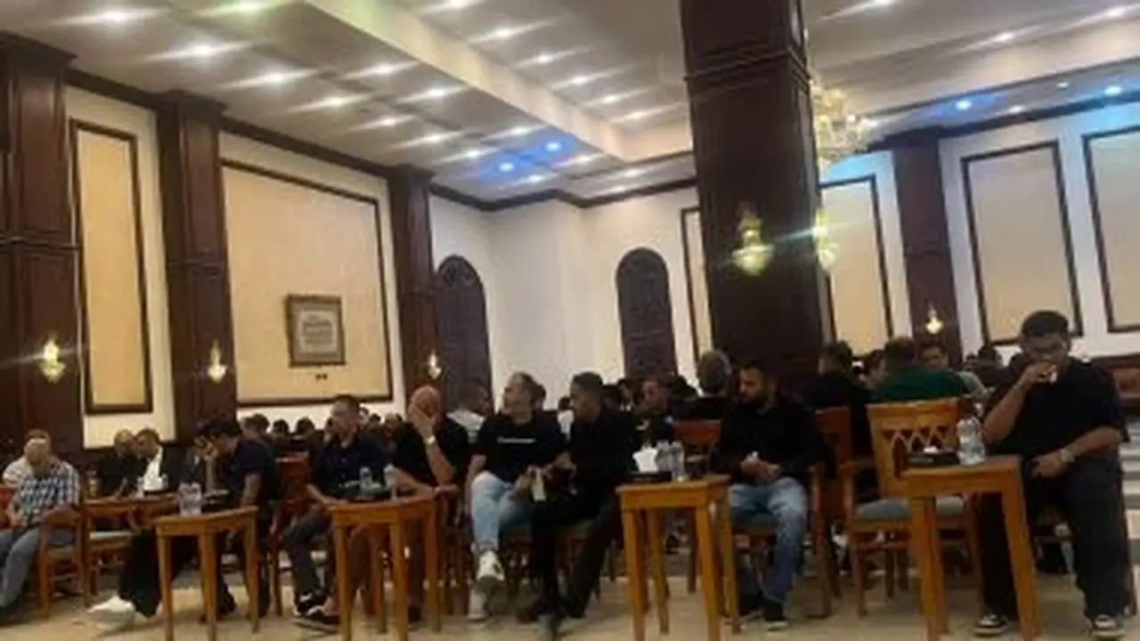 نجوم الأهلي والزمالك وبيراميدز يشاركون في عزاء والد هاني سعيد