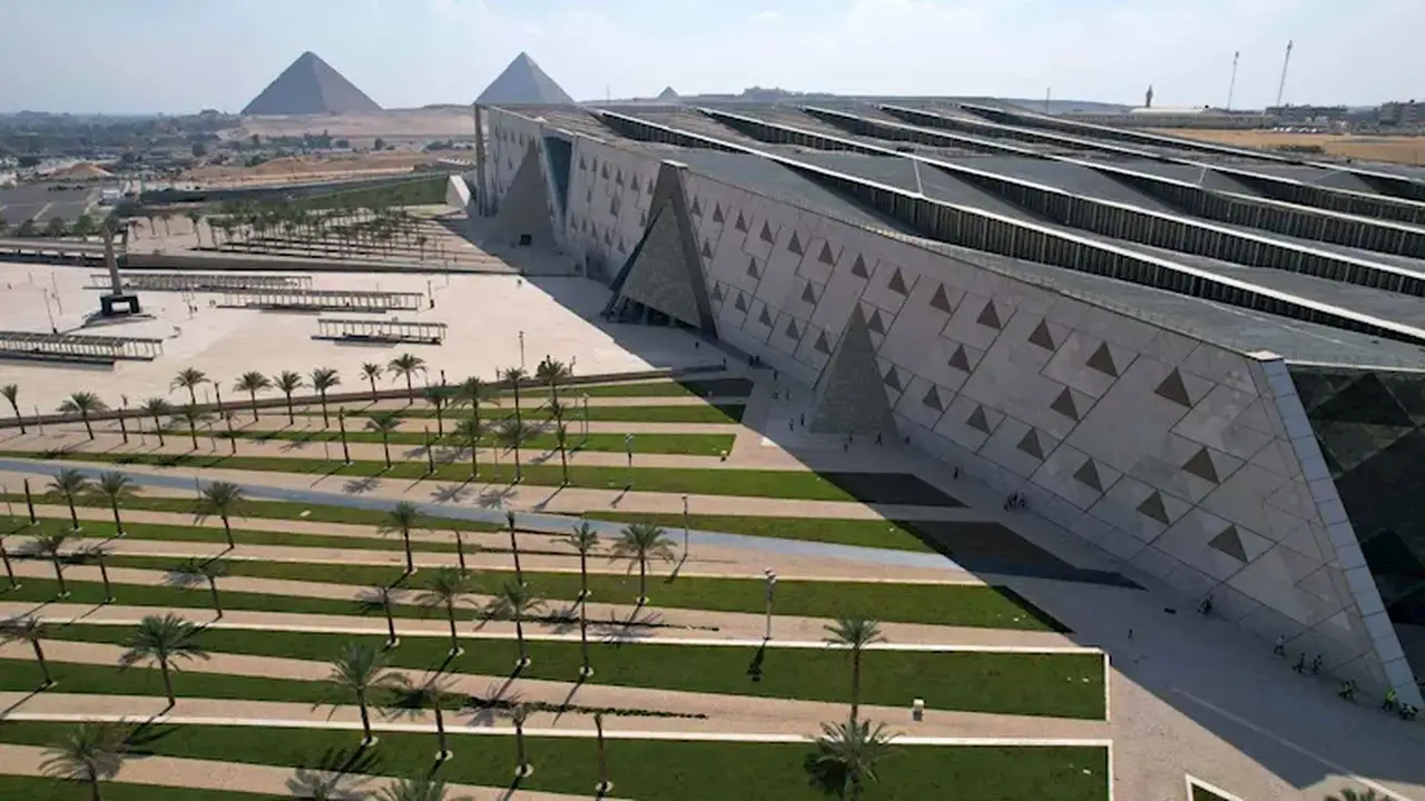 إطلاق نظام جديد لحجز تذاكر المواقع الأثرية والمتاحف بدءًا من سبتمبر 2026