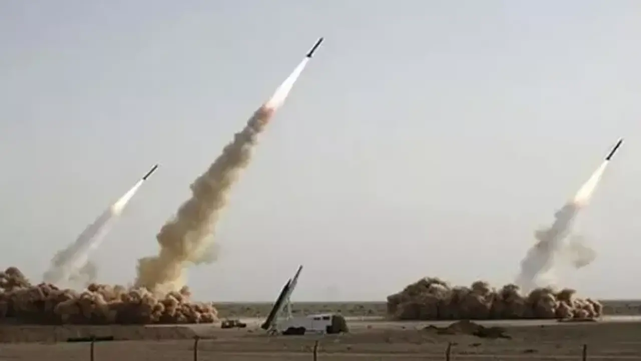 إيران تنفي إطلاق صواريخ تجاه الإمارات وتدعو لعدم توجيه الاتهامات
