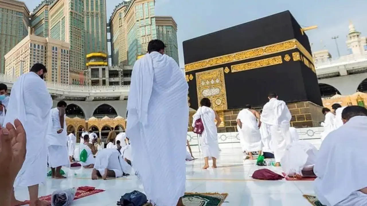 هل يسمح نظام الإعاشة للمعتمرين باصطحاب الأطعمة من مصر؟