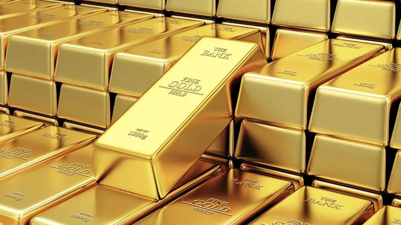 توقعات أسعار الذهب بعد بيانات الوظائف والتضخم الأمريكية: تحليل الخبراء
