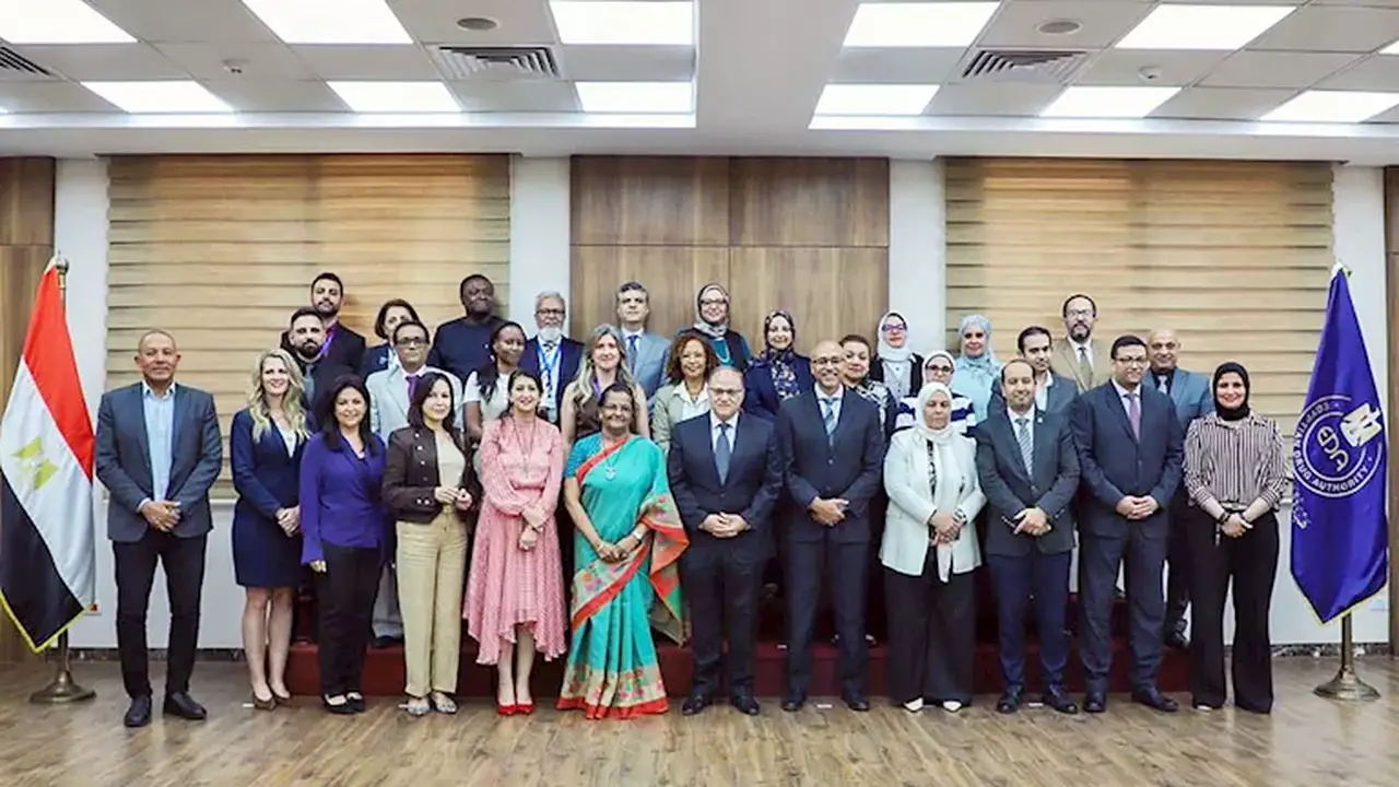 هيئة الدواء المصرية تحافظ على مستوى النضج الثالث بعد زيارة فريق منظمة الصحة العالمية
