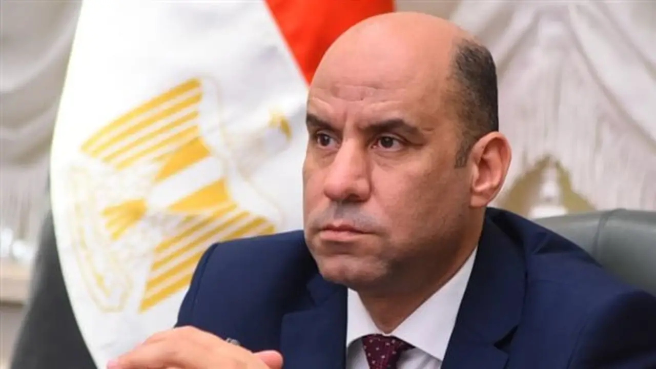وزارة العمل تتابع حادث الإسماعيلية بالتنسيق مع مؤسسات الدولة