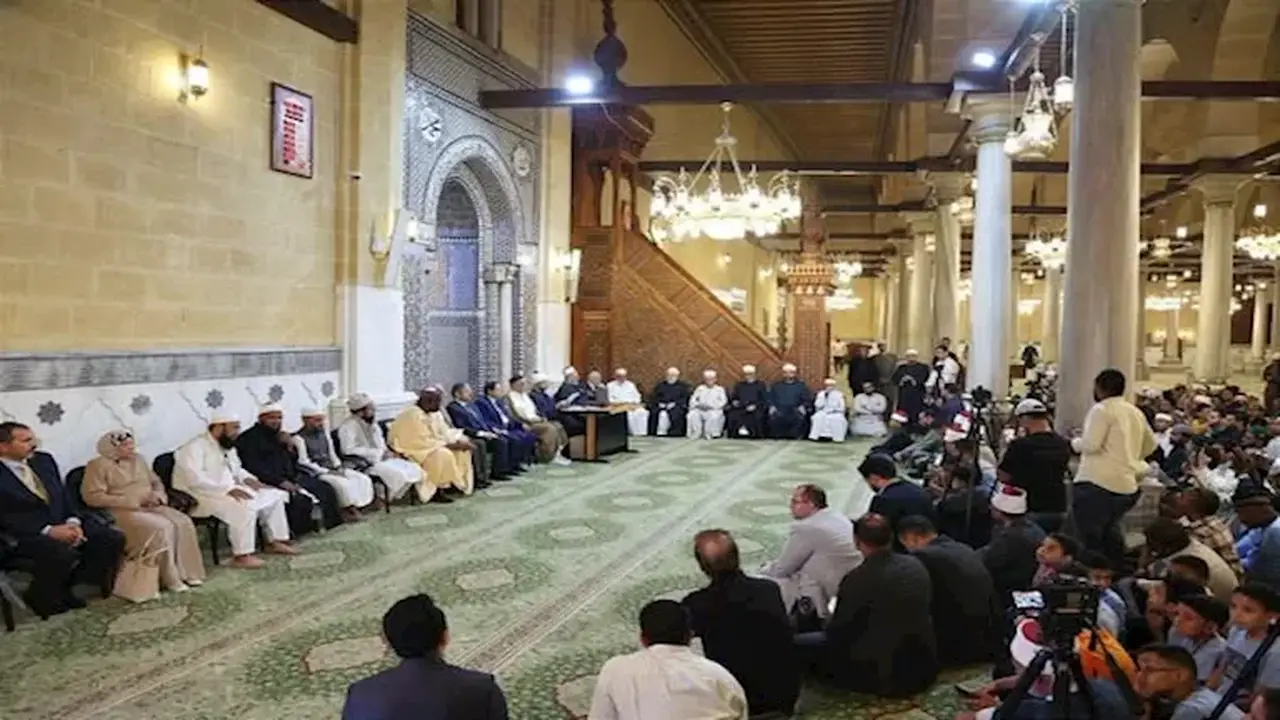 وزير الأوقاف: الأخلاق جوهر الرسالة المحمدية وسيرة النبي نموذج متكامل