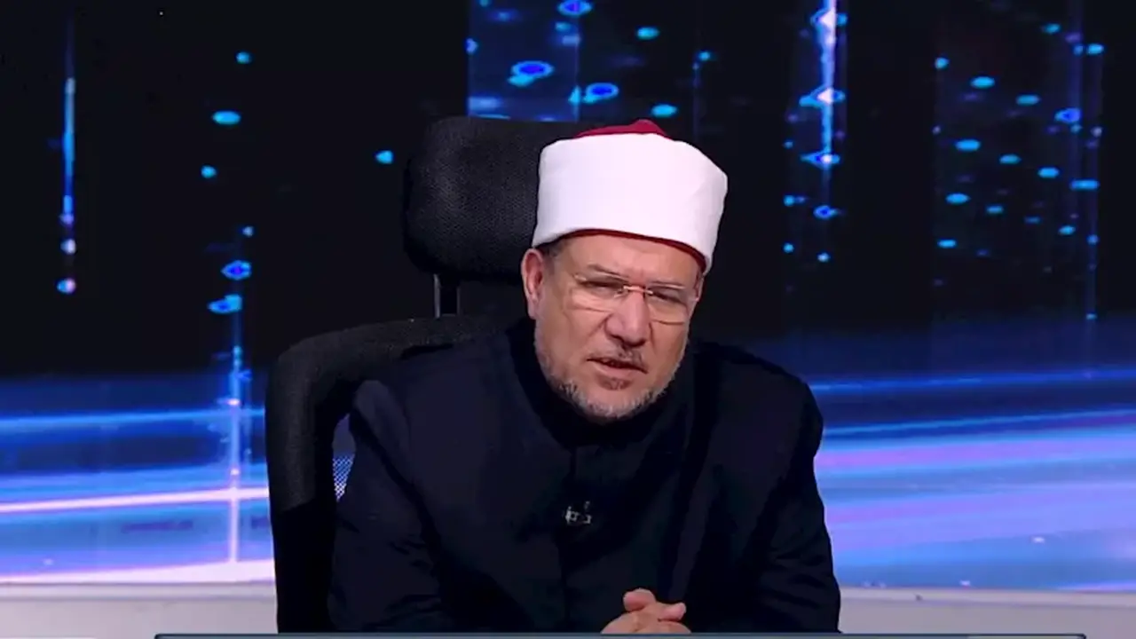 وزير الأوقاف السابق: اجتماع المرض والفقر من أصعب ابتلاءات الحياة