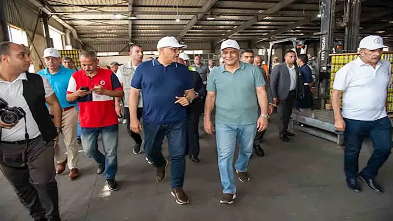 وزير الإنتاج الحربي يوجه بتعزيز خطوط الإنتاج والذكاء الاصطناعي بشركة أبي قير للصناعات