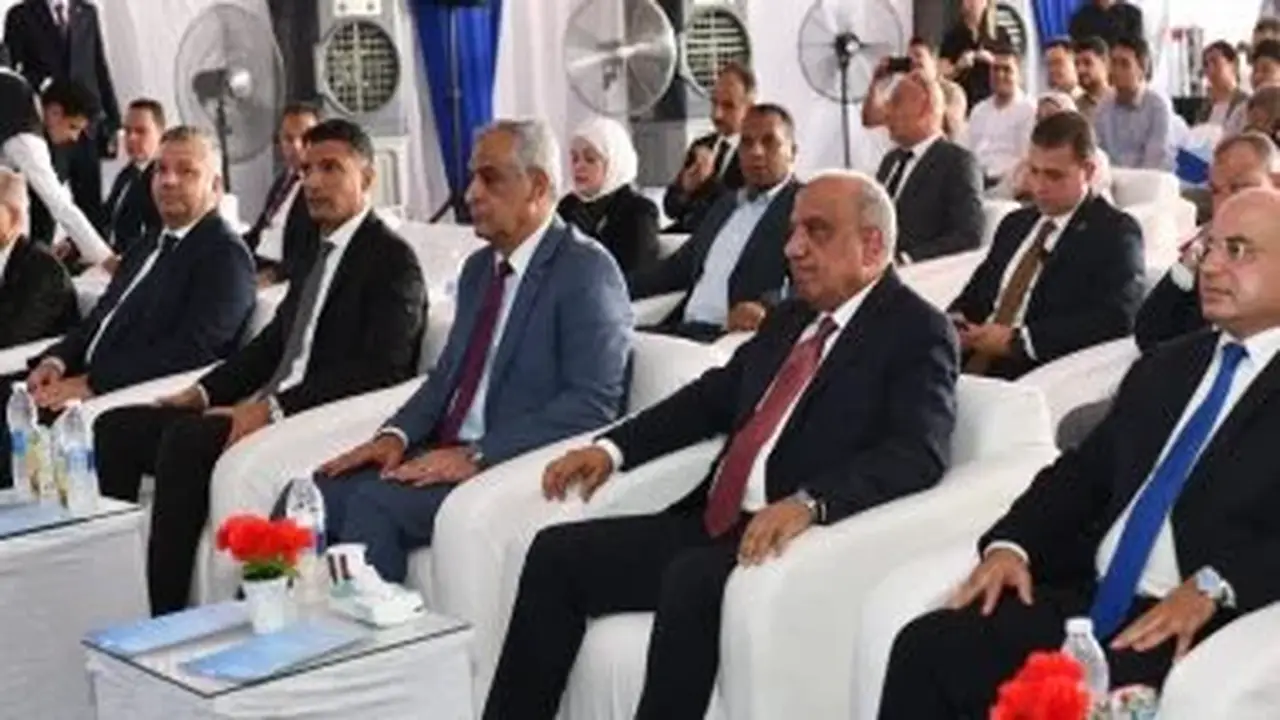 وزير الإنتاج الحربي يضع حجر أساس مشروع “Sungrow Power Suez” لتصنيع أنظمة تخزين الطاقة