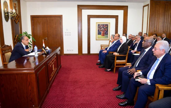 وزير الخارجية يلتقي رؤساء البعثات المصرية في الخارج وزير الخارجية يلتقي رؤساء البعثات المصرية في الخارج