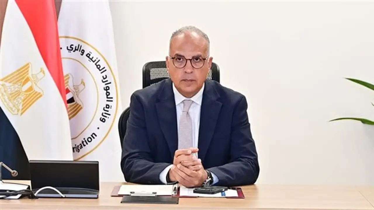 وزير الري يتابع تشغيل منظومة المتغيرات المكانية لتعزيز الحوكمة والتحول الرقمي