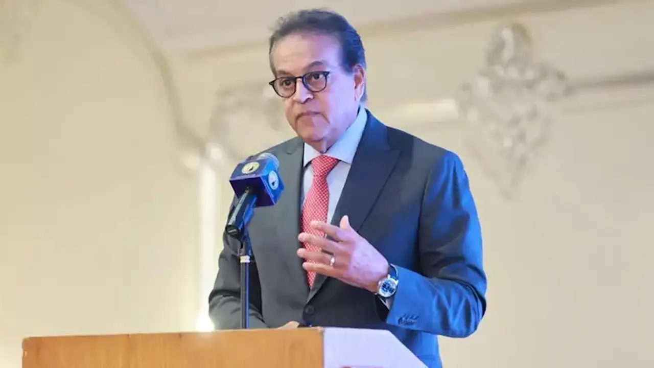 وزير الصحة ينعي إبراهيم حسن رئيس قطاع العمليات بهيئة الإسعاف المصرية
