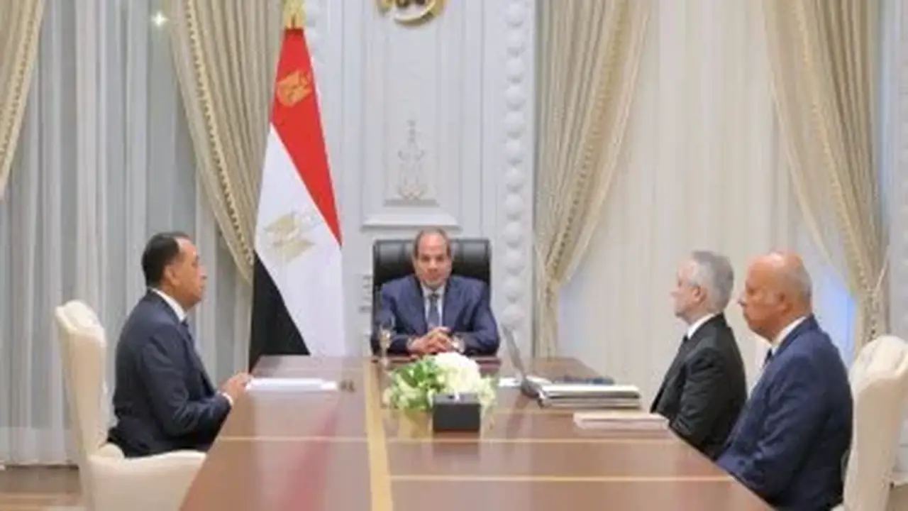 وزير العدل يعلن افتتاح 11 فرعًا للتوثيق المتميز في مقار بنكي مصر والأهلي