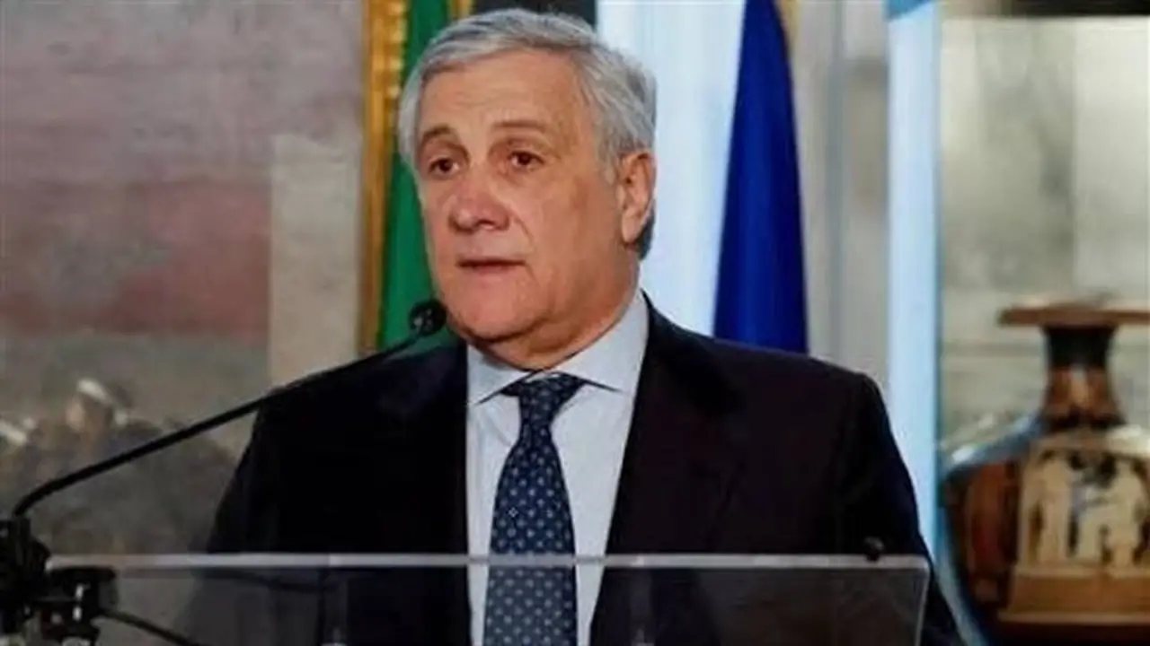إيطاليا تمدد تعليق اتفاقية شنجن مع إسبانيا حتى 15 أغسطس