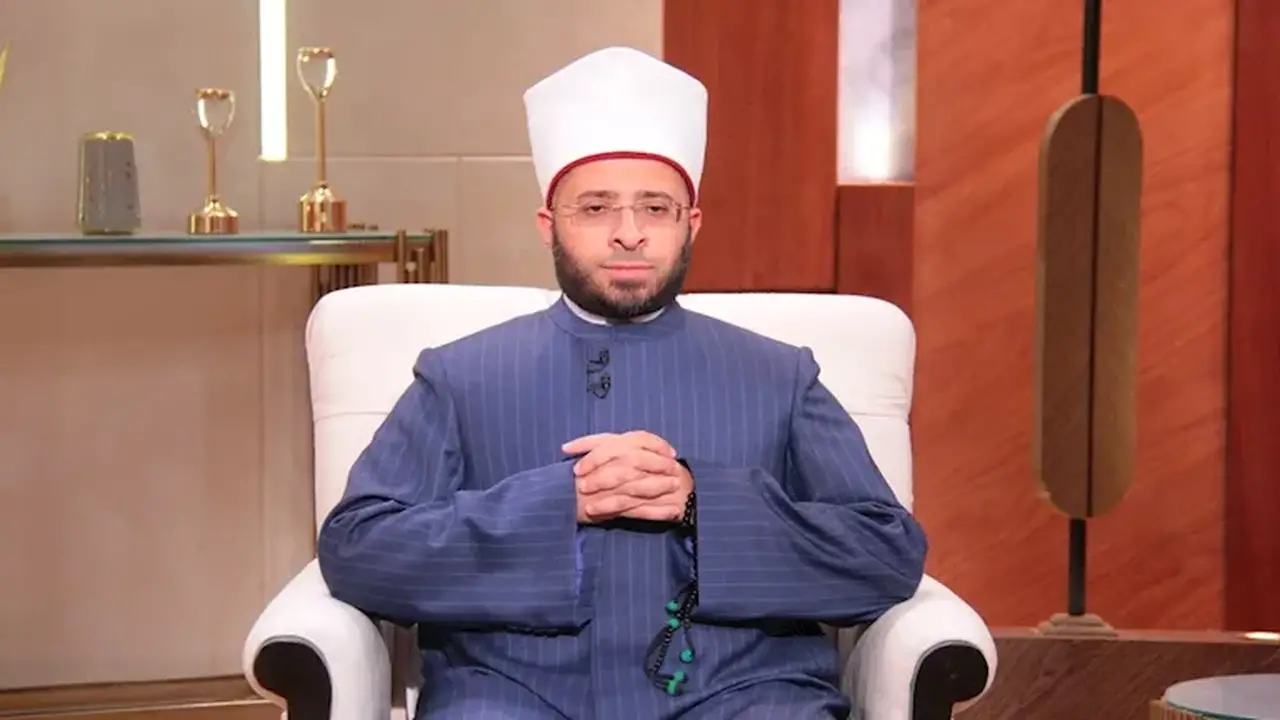 وفاة أستاذ بكلية أصول الدين بأسيوط ووزير الأوقاف ينعاه