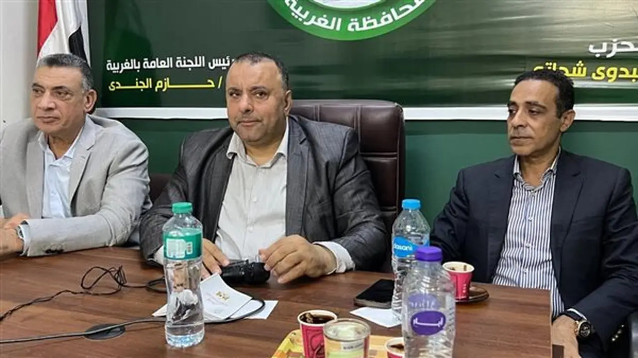 وفد الغربية ينظم المحاضرة الثانية حول قانون المجالس المحلية