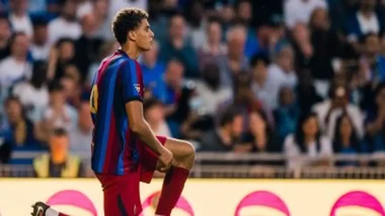 وليد ماهر: تألق حمزة وإبراهيم مع برشلونة ونورشيلاند مؤشر إيجابي.. وحسين هداف الدوري الويلزي